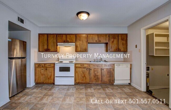 Foto del edificio - 1821 Sanford Dr