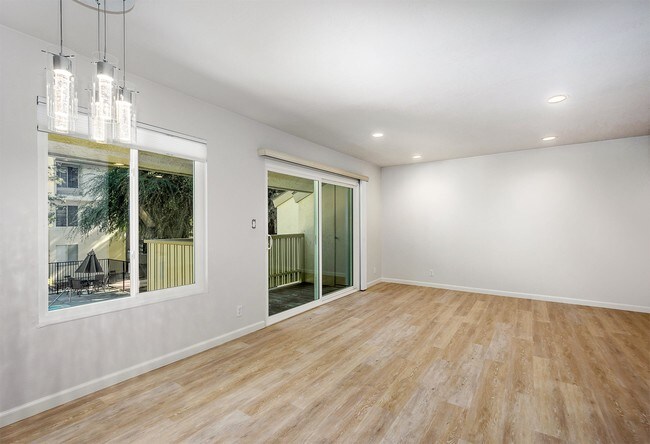 Foto del edificio - 2708 Oak Rd
