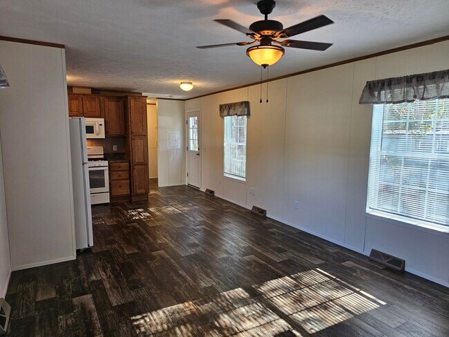 Foto del edificio - 9 Mapledale Acres