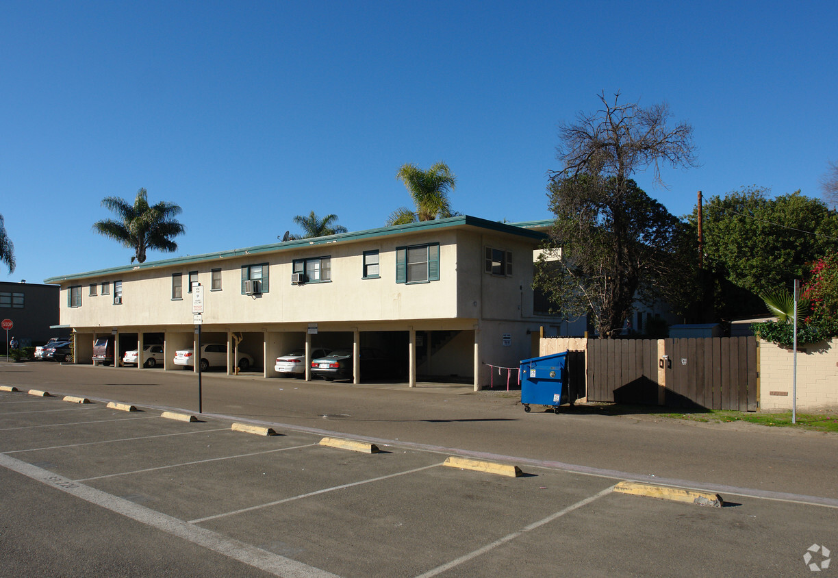 Foto del edificio - Albert's College Apartments