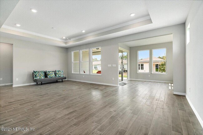 Foto del edificio - 115 Havencrest Ave