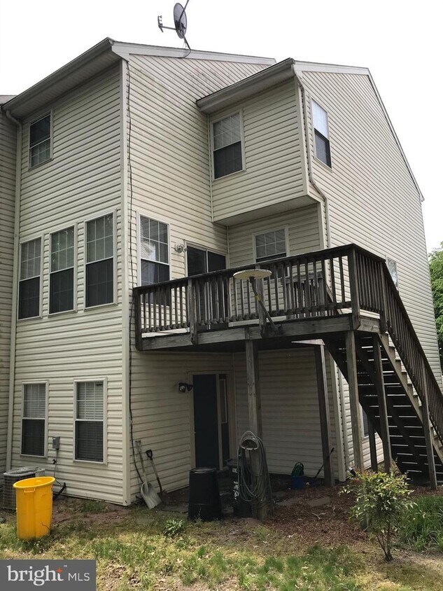 7900 Canter Ct, Severn, MD 21144 Townhome Rentals in Severn MD