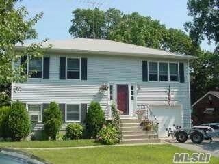 Primary Photo - 7 Forest Dr