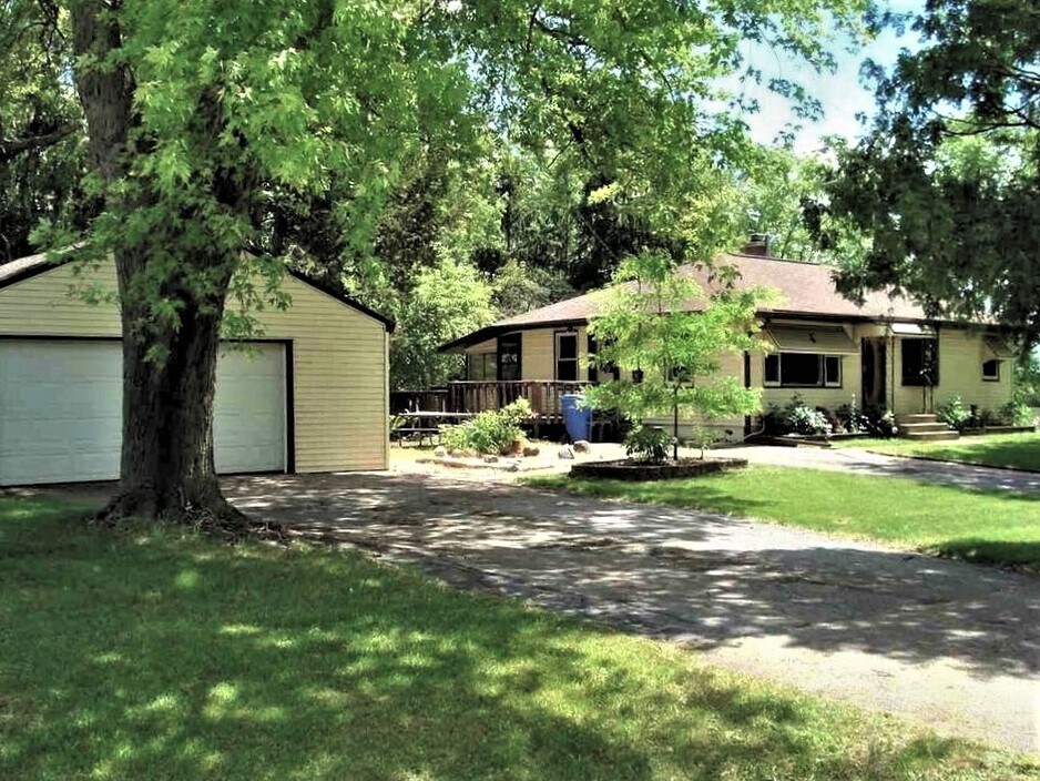 Primary Photo - 4999 W Clayton Rd