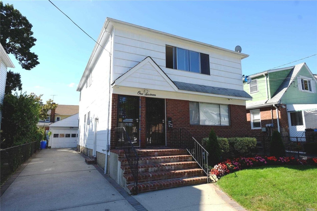 Primary Photo - 116 E Fairview Ave