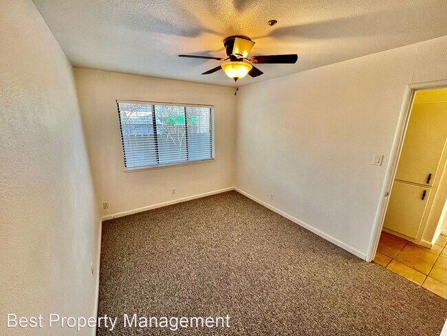 Building Photo - 3 br, 1 bath House - 33954 13th Street