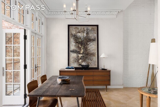 Foto del edificio - 21 Cornelia St