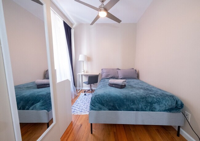 Foto del edificio - 230 W 113th St