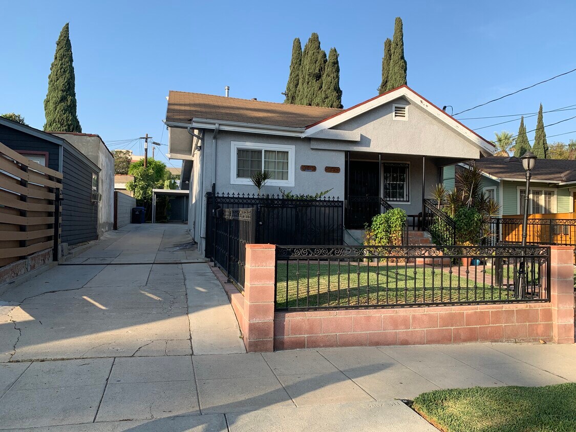 11 Houses for Rent in Los Feliz, CA Westside Rentals