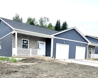 Building Photo - 415 Felts St