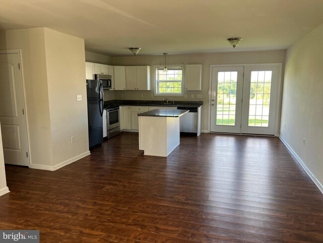 Building Photo - 203 NEPTUNE Way