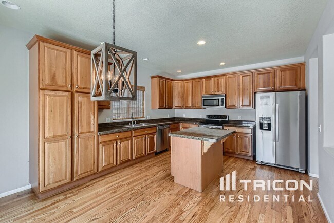 Building Photo - 8403 Briar Trace Dr