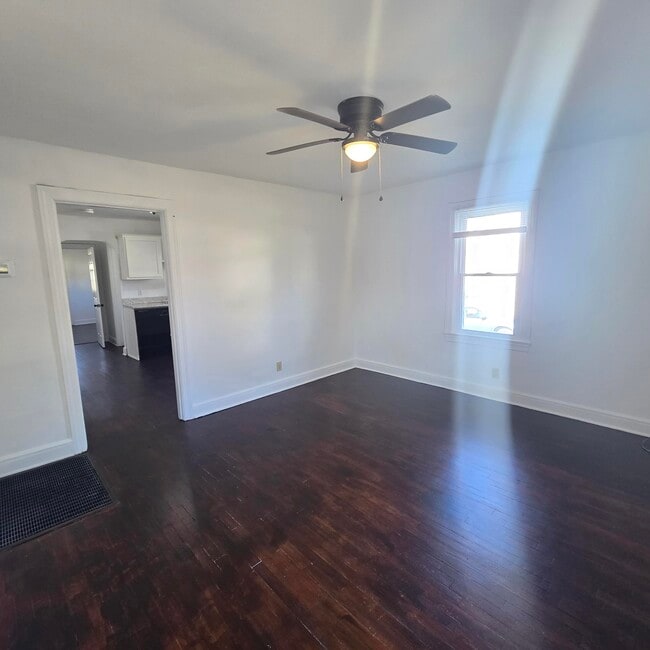 Foto del edificio - 168 Myrtle Ave