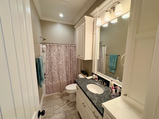 Building Photo - 3714 Willow Wood Dr