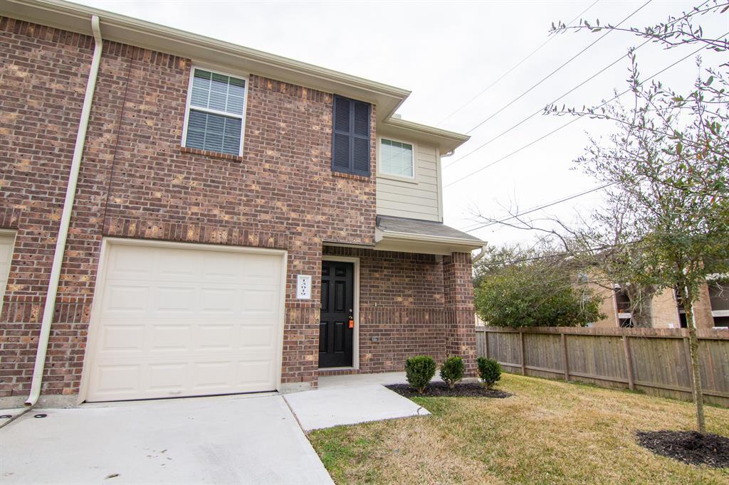 Primary Photo - 13019 Bella Vida Ln