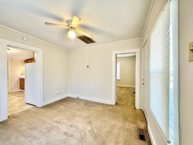 Building Photo - Charming 2-bedroom, 1-bath home in Greensboro