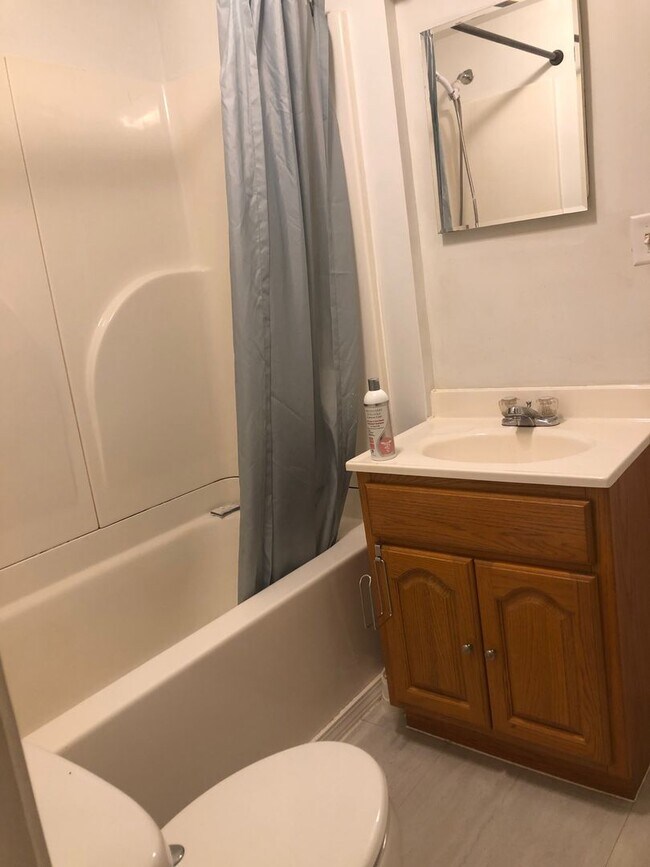 Foto del edificio - Convenience !!