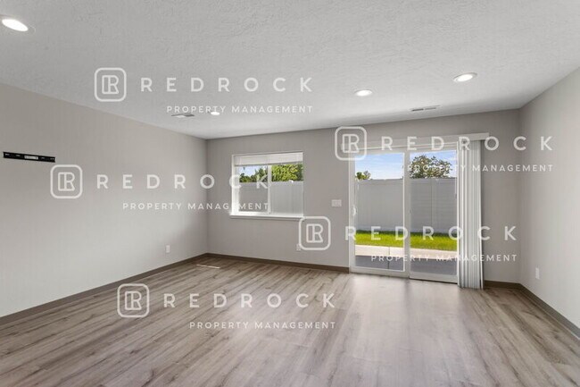 Foto del edificio - 712 1st St