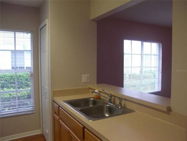 Foto del edificio - 4122 Waterside Island Ct