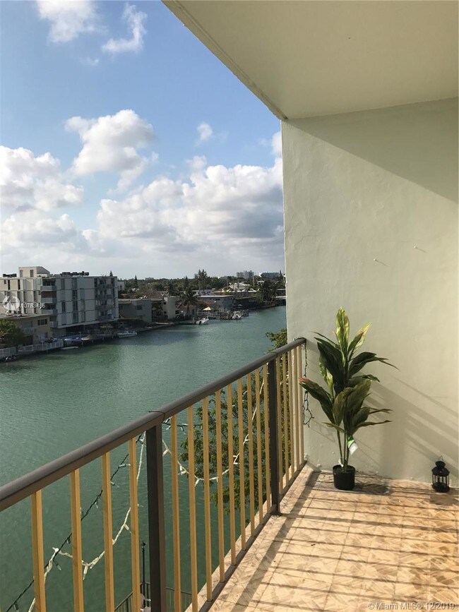 Foto del edificio - BYRON WATERVIEW CONDO