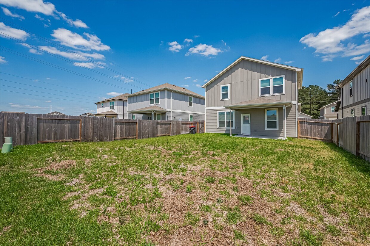 Building Photo - 17711 Vernonia Ln