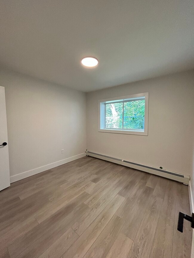 Building Photo - 104 Pinecrest Dr