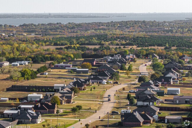 Some Princeton homes aren’t locked into a traditional suburban sprawl and stand at a distance.