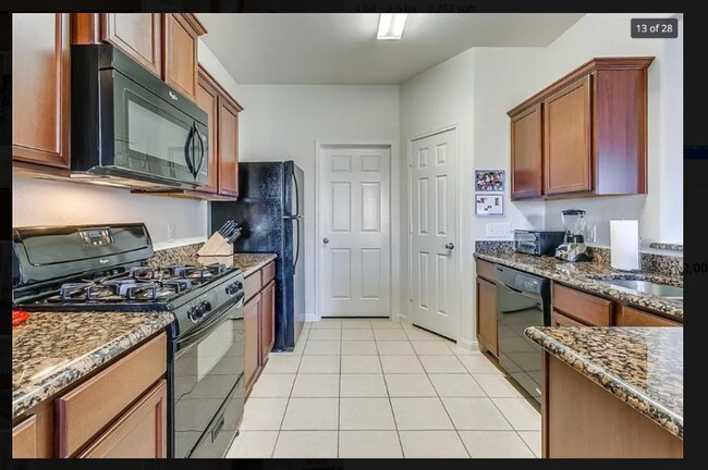 Building Photo - 1108 Tacks Ln