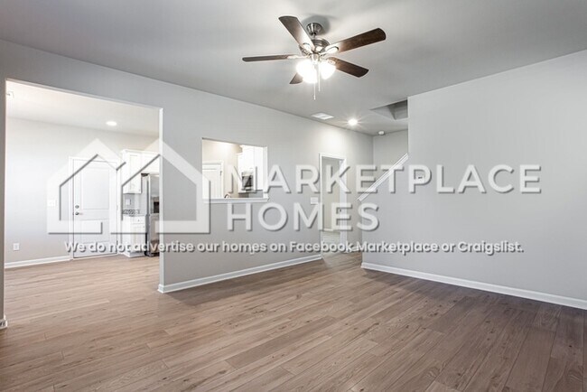 Foto del edificio - 236 W L Miller Dr