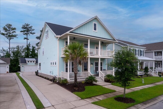 Building Photo - Carolina Park Home
