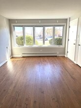 Building Photo - 4644 N Sayre Ave