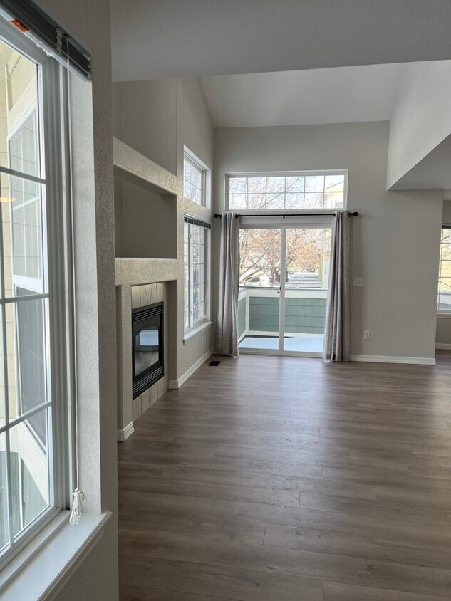 930 Button Rock Dr, Longmont, CO 80504 Townhome Rentals in Longmont