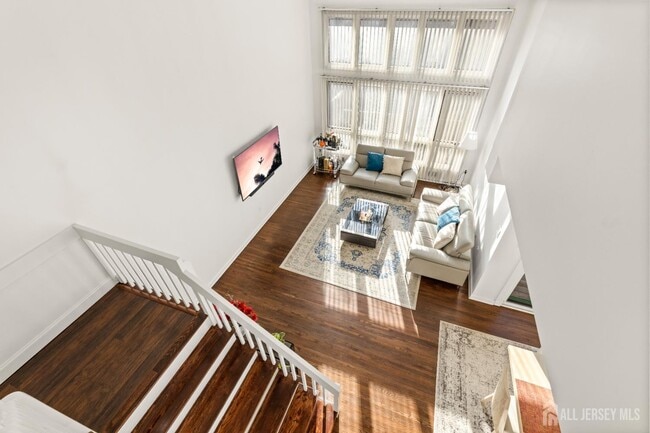 Building Photo - 403 Willowbrook Dr