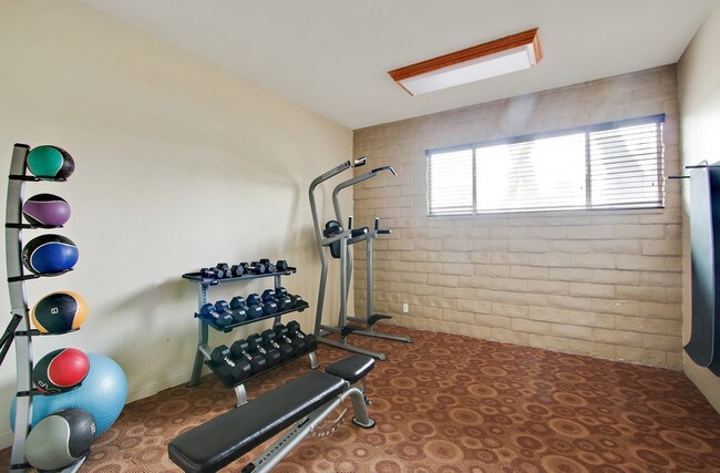 Foto del edificio - 8501 S Sepulveda Blvd