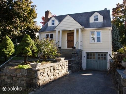 Primary Photo - 38 Orchard St