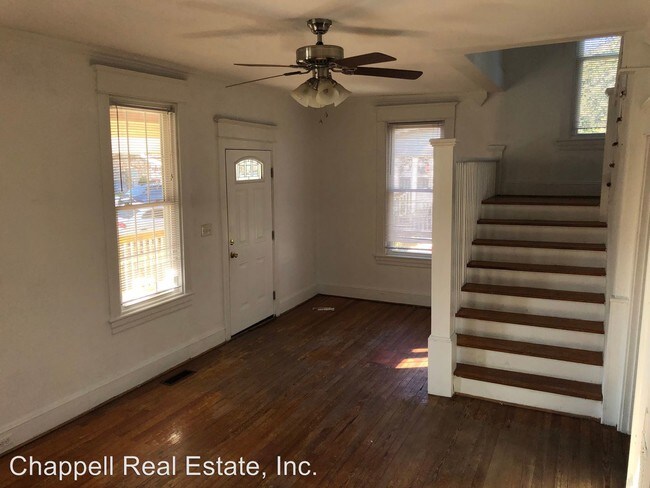 Foto del edificio - 3 br, 2 bath House - 108 Suffolk Ave.