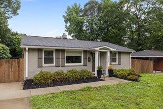 Building Photo - 5008 Unaka Ave
