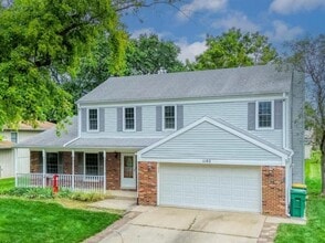 Building Photo - 1102 Country Dr