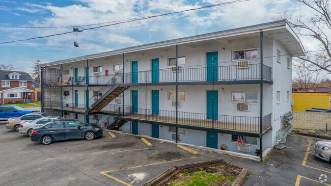 Building Photo - 2958 Sullivant Ave