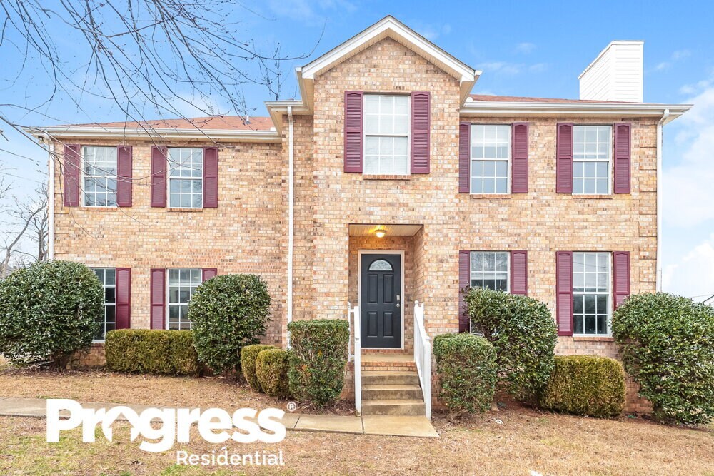 Primary Photo - 302 Riverwood Ct
