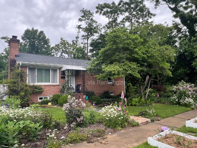 Photo - 1312 N 37th St House