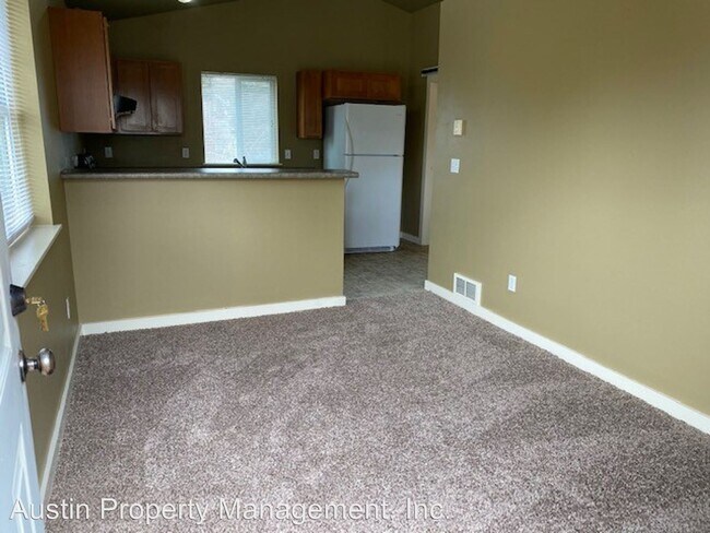 Foto del edificio - 436 NE Emerson Ave