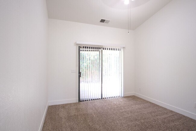 Building Photo - Cozy 3-Bedroom, 2-Bath Home in Modesto