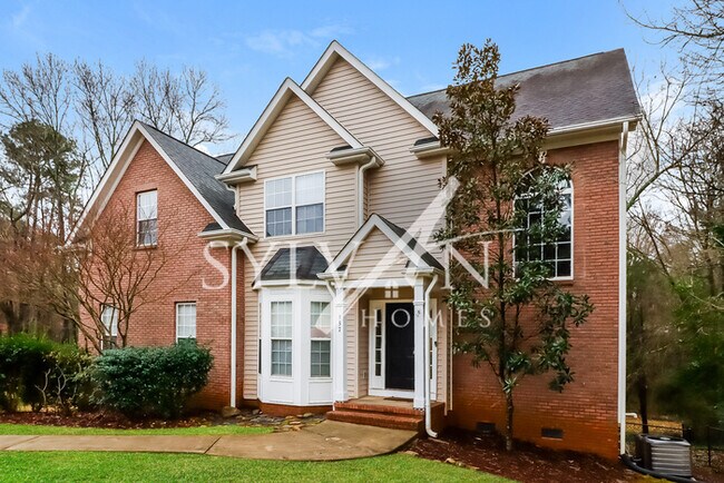 Building Photo - Feel like you are on vacation every day in...