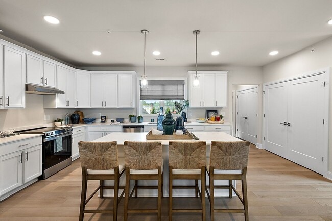 Interior Photo - Mystic Cove - Luxury Lakefront Living
