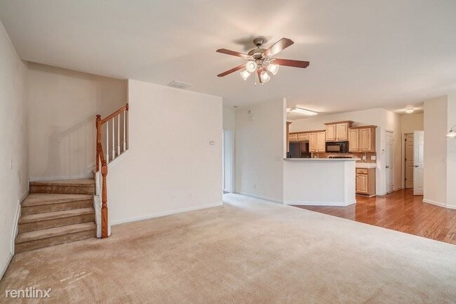 4 br, 2.5 bath House - 879 Martin Forest C... photo'