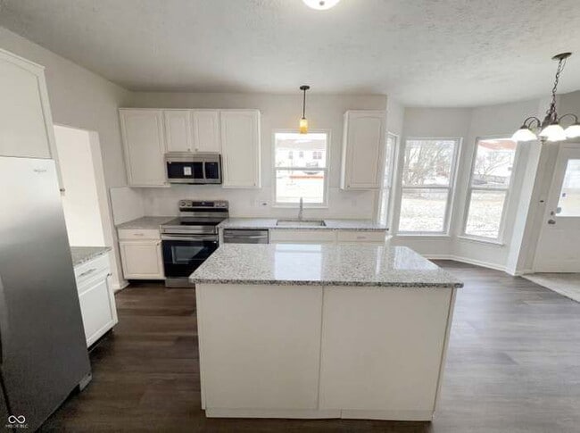 Building Photo - 6454 Kentstone Dr