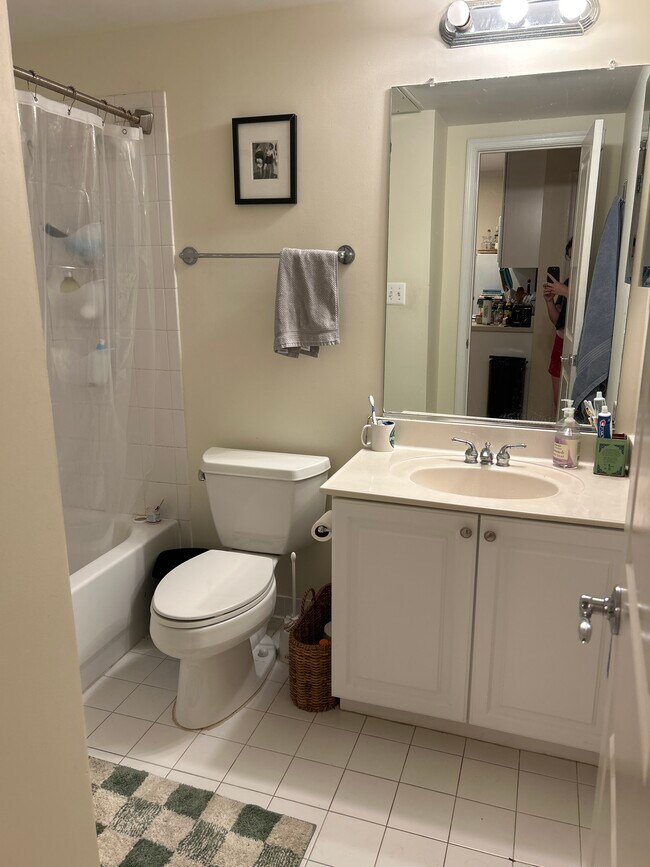 Foto del edificio - 222 7th St NE