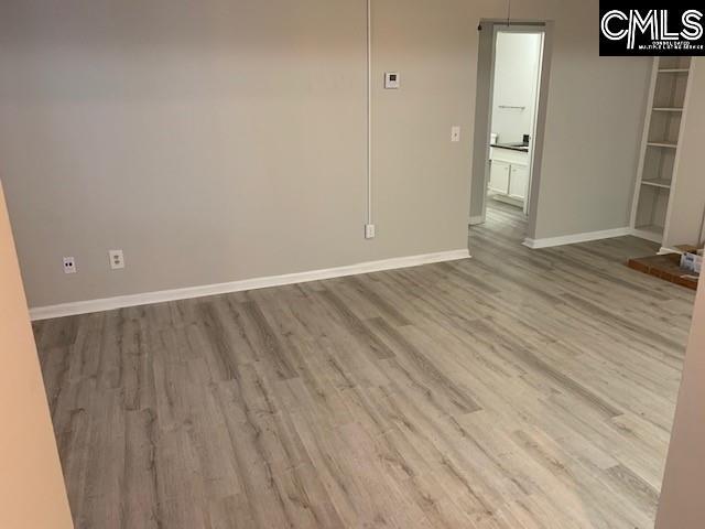 Building Photo - 530 Evelyn Dr