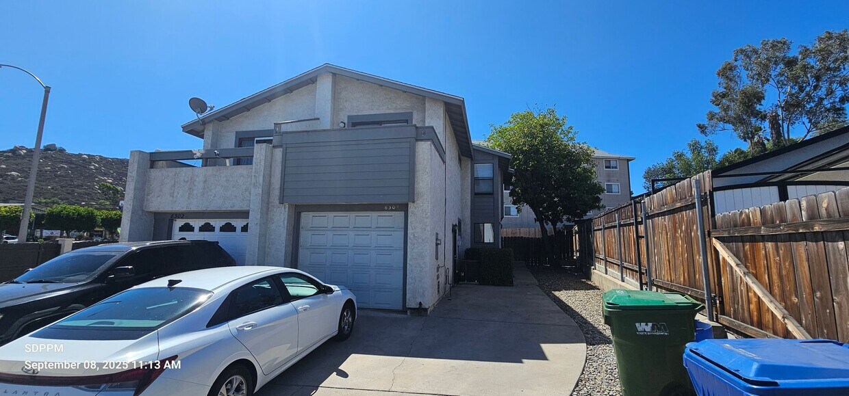 Primary Photo - EL CAJON - Nice 3 Bedroom 2.5 Bath Townhou...